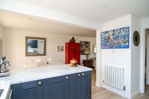 Photo 19- click for photo gallery